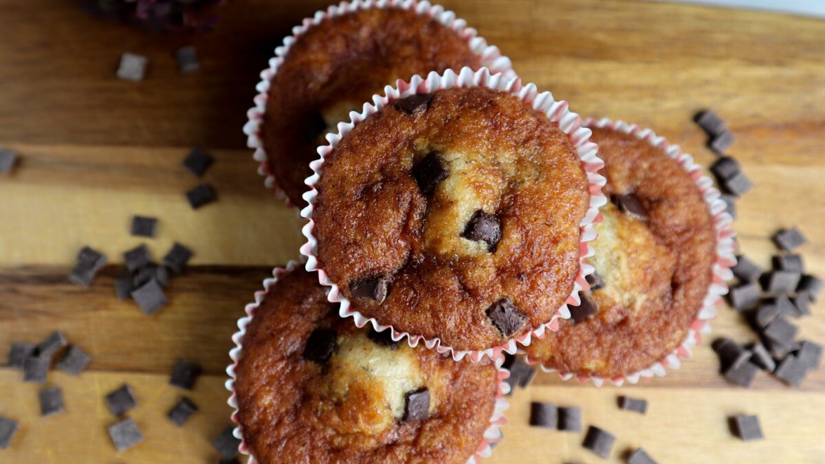 Glutenfria banan och chokladmuffins